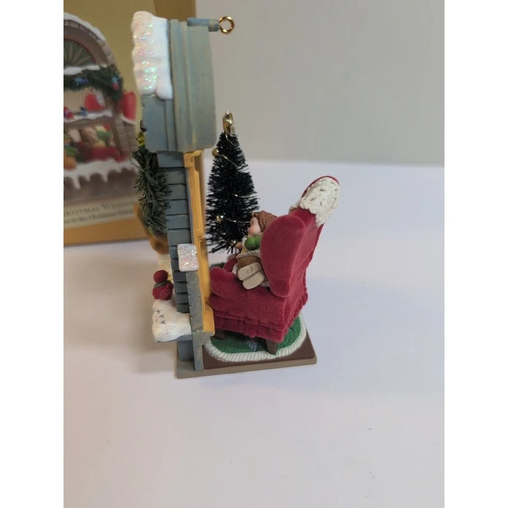 Christmas Window 2003 Hallmark Keepsake Ornaments Club Exclusive